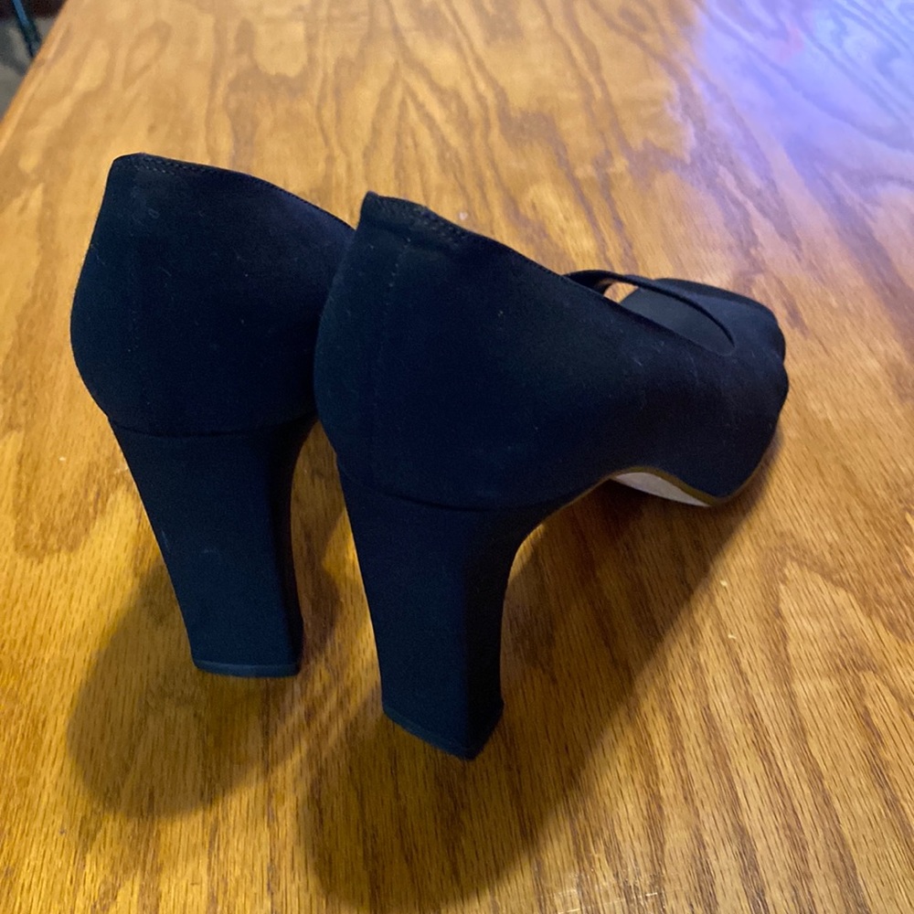 Van Eli Black Peep toe Heels Size 11M - Picture 2 of 7